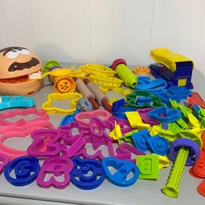 SOLD - Miscellaneous play dough bundle